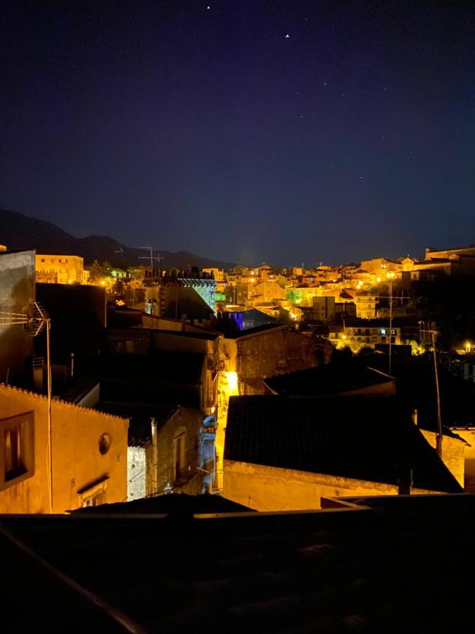Casa Don Vicenzo Otel Randazzo Dış mekan fotoğraf